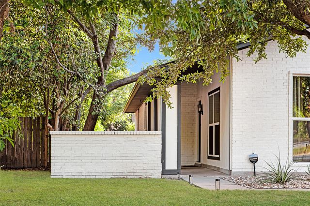 1415 Mearns Meadow BLVD, Austin, TX 78758