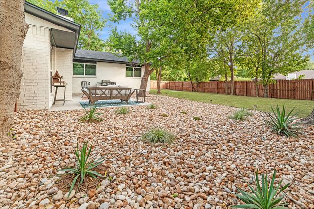 1415 Mearns Meadow BLVD, Austin, TX 78758