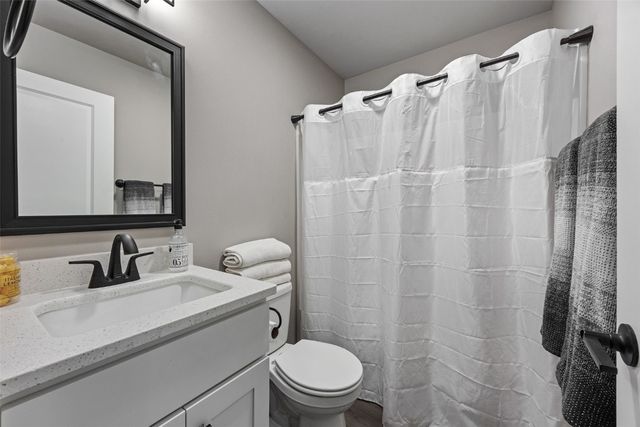 614 Hillside Drive, Tiffin, IA 52340