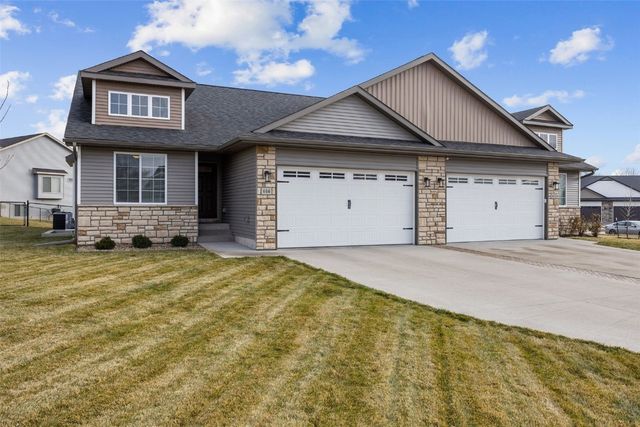 614 Hillside Drive, Tiffin, IA 52340