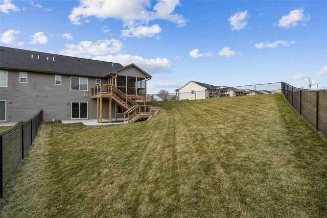 614 Hillside Drive, Tiffin, IA 52340
