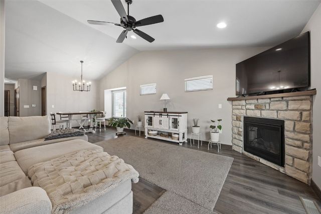 614 Hillside Drive, Tiffin, IA 52340