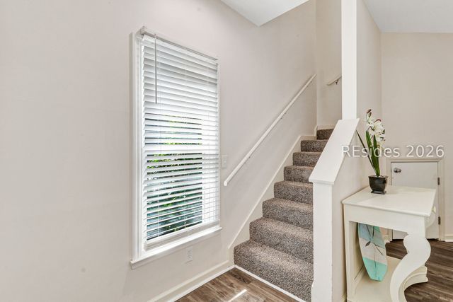 19 Lemoyne Ave Apt 23, Hilton Head Island, SC 29928
