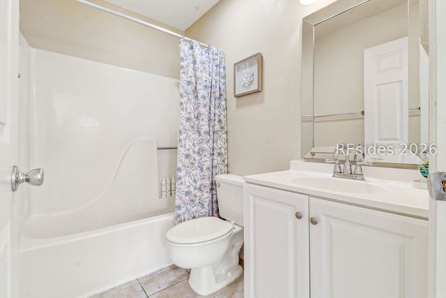 19 Lemoyne Ave Apt 23, Hilton Head Island, SC 29928