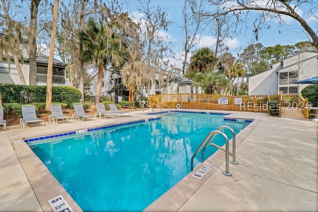 19 Lemoyne Ave Apt 23, Hilton Head Island, SC 29928