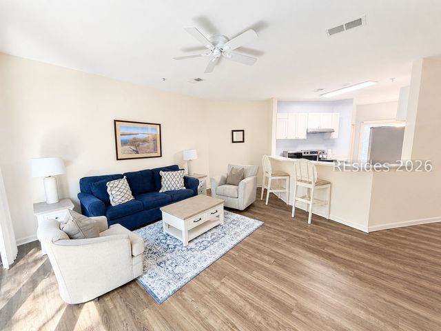 19 Lemoyne Ave Apt 23, Hilton Head Island, SC 29928