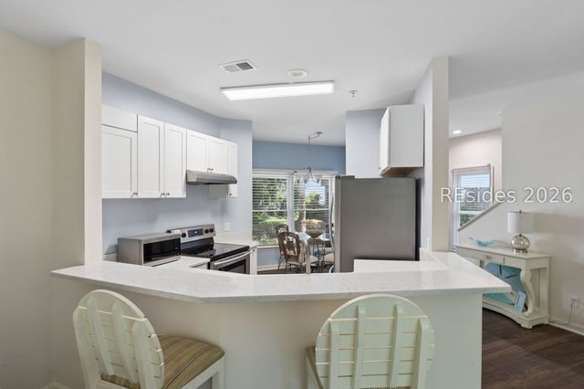 19 Lemoyne Ave Apt 23, Hilton Head Island, SC 29928