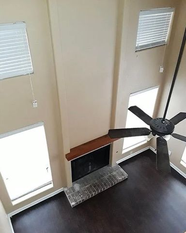 5516 Boca Raton Boulevard 310, Fort Worth, TX 76112