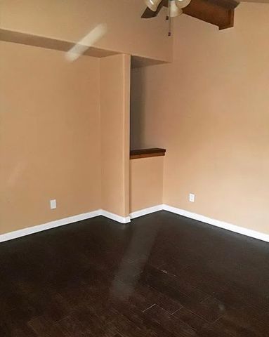 5516 Boca Raton Boulevard 310, Fort Worth, TX 76112