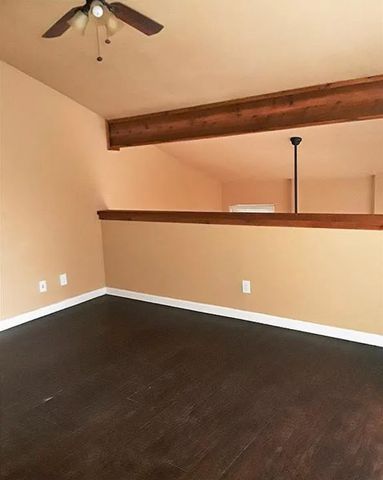 5516 Boca Raton Boulevard 310, Fort Worth, TX 76112