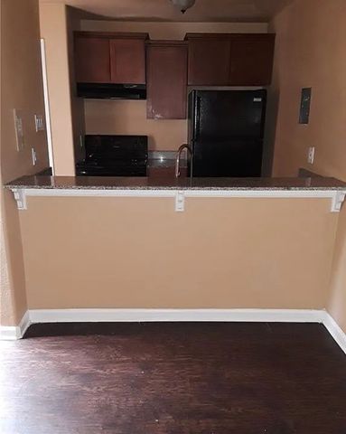 5516 Boca Raton Boulevard 310, Fort Worth, TX 76112