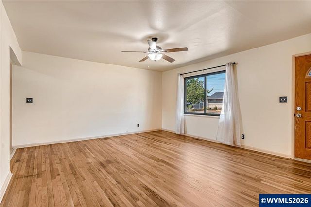 2260 Electric St SE, Salem, OR 97302