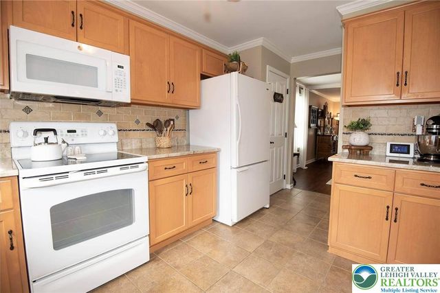1941 Grigio Place, Bethlehem Twp, PA 18045