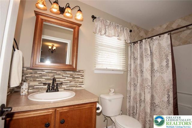 1941 Grigio Place, Bethlehem Twp, PA 18045