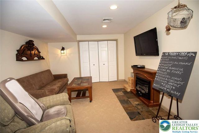 1941 Grigio Place, Bethlehem Twp, PA 18045