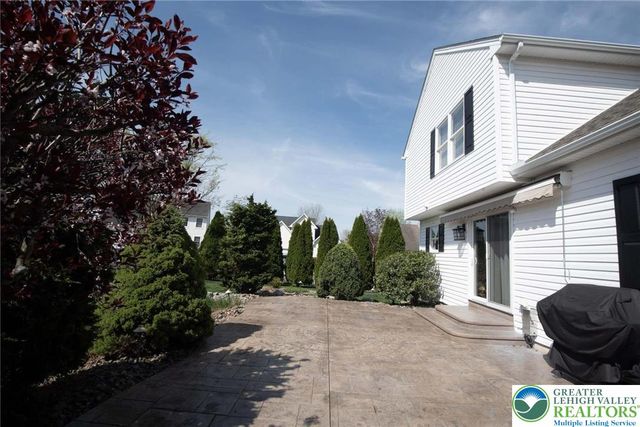 1941 Grigio Place, Bethlehem Twp, PA 18045