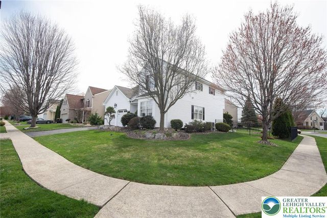 1941 Grigio Place, Bethlehem Twp, PA 18045