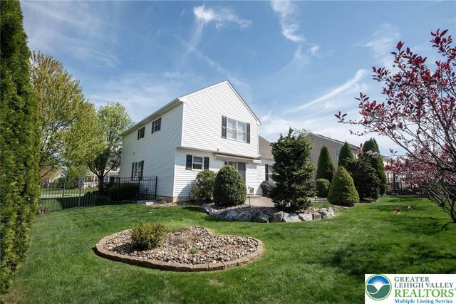 1941 Grigio Place, Bethlehem Twp, PA 18045