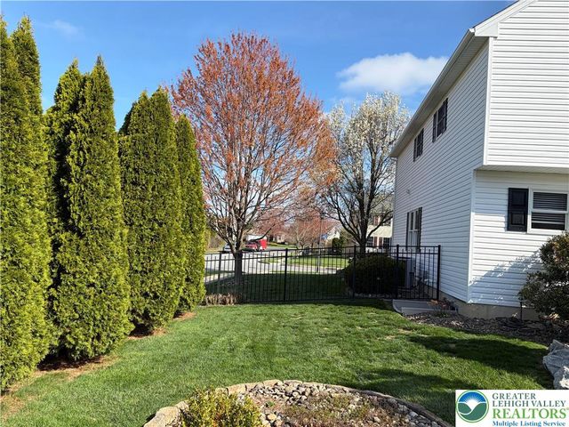 1941 Grigio Place, Bethlehem Twp, PA 18045