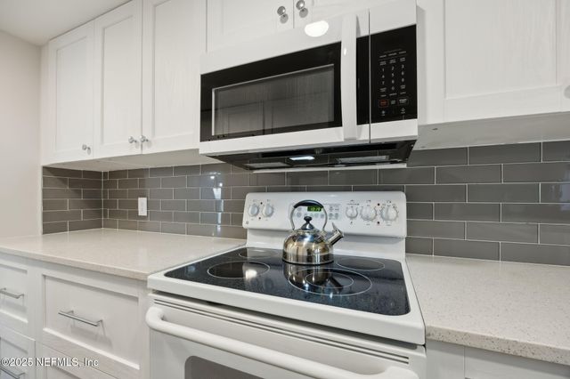 2912 ST JOHNS Avenue, 17, Jacksonville, FL 32205