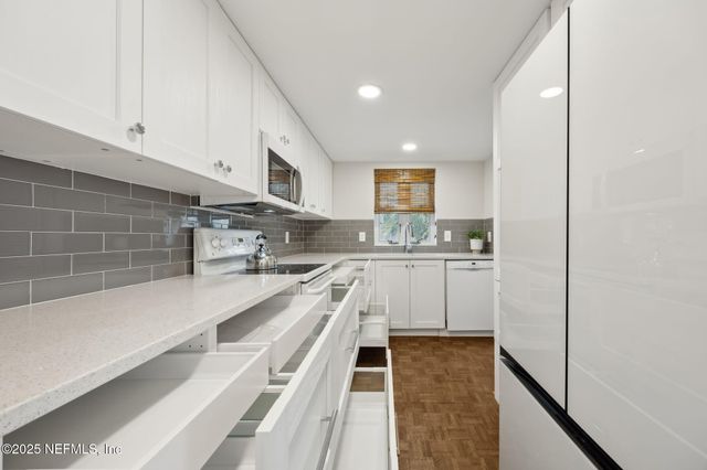 2912 ST JOHNS Avenue, 17, Jacksonville, FL 32205