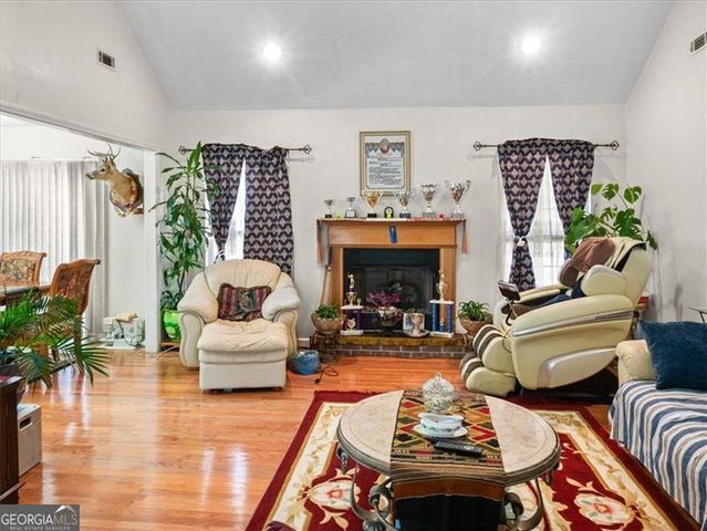 155 BRENTWOOD Drive, Demorest, GA 30535