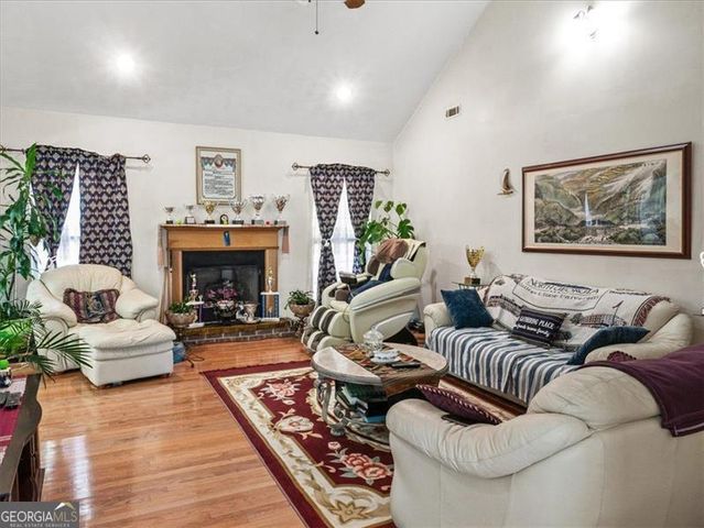 155 BRENTWOOD Drive, Demorest, GA 30535