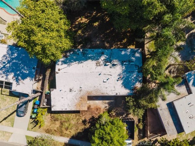 7704 Calvin Avenue, Reseda, CA 91335