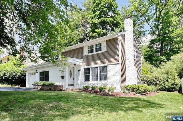 153 Bergen Avenue, Waldwick, NJ 07463