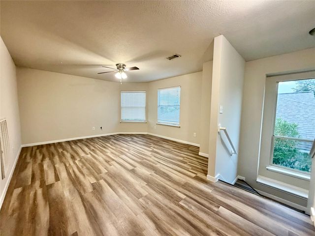 6827 Autumn Thistle Drive, Katy, TX 77449