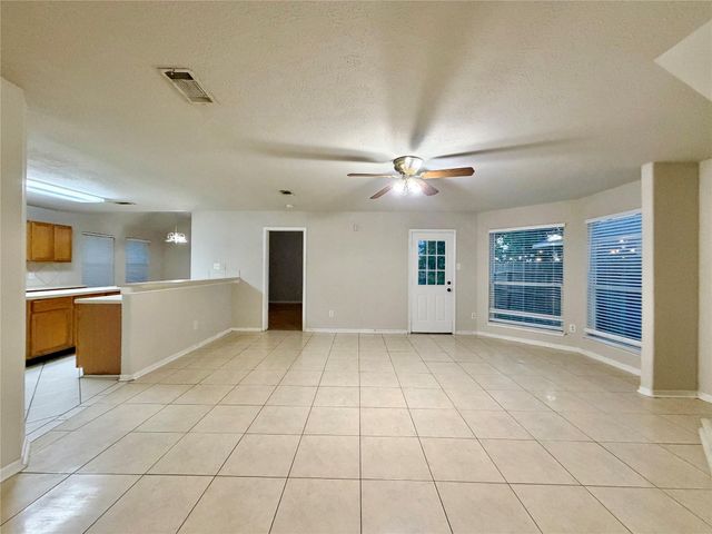 6827 Autumn Thistle Drive, Katy, TX 77449