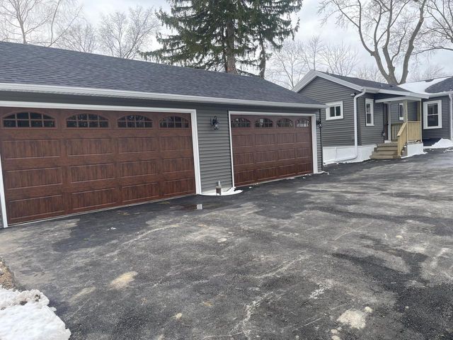 20365 W National AVENUE, New Berlin, WI 53146