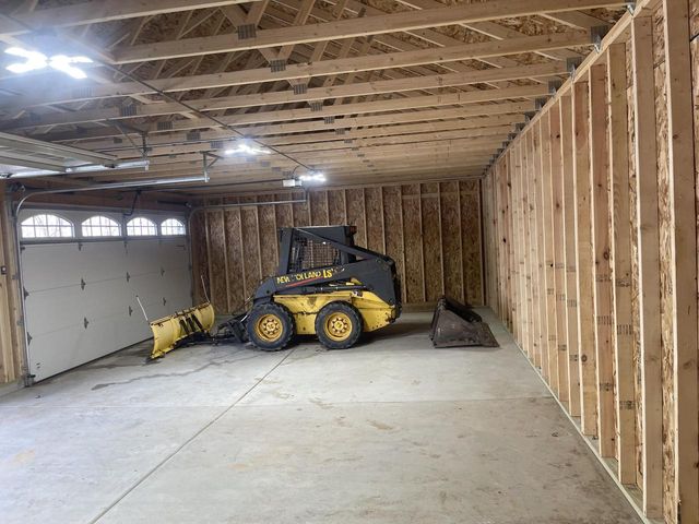 20365 W National AVENUE, New Berlin, WI 53146