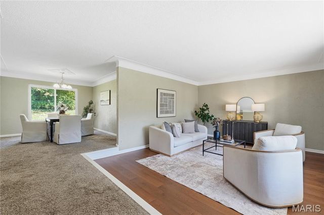 2908 Westminister Drive, St Charles, MO 63301