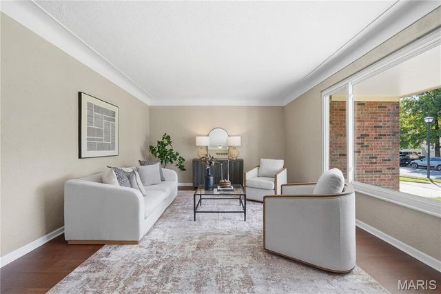 2908 Westminister Drive, St Charles, MO 63301
