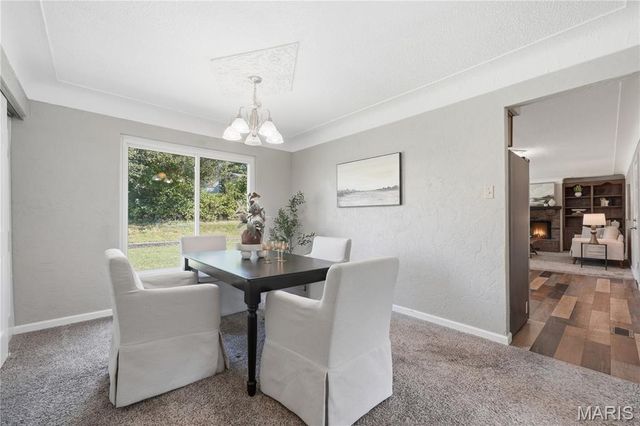2908 Westminister Drive, St Charles, MO 63301