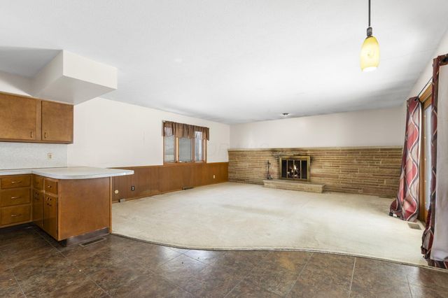 1705 Ivyhill Loop S, Columbus, OH 43229