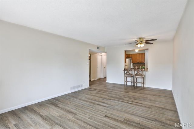 444 N Clay Avenue 1B, St Louis, MO 63122