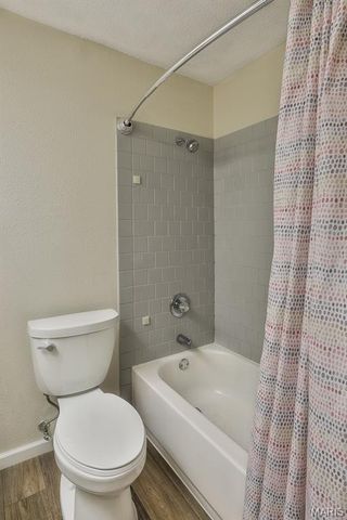 444 N Clay Avenue 1B, St Louis, MO 63122