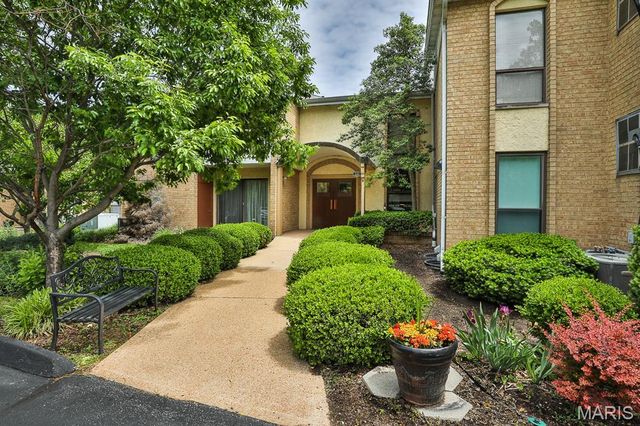 444 N Clay Avenue 1B, St Louis, MO 63122