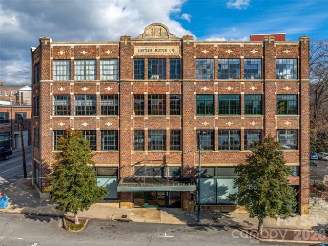 100 Coxe Avenue 408, Asheville, NC 28801