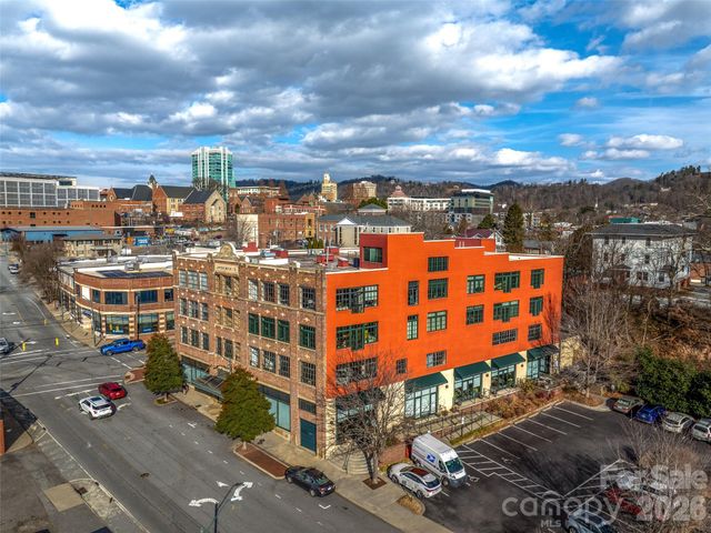 100 Coxe Avenue 408, Asheville, NC 28801