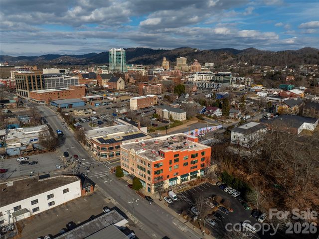 100 Coxe Avenue 408, Asheville, NC 28801