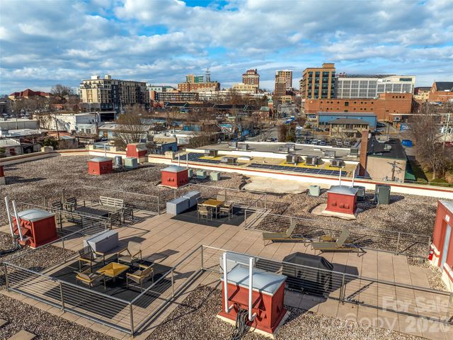 100 Coxe Avenue 408, Asheville, NC 28801