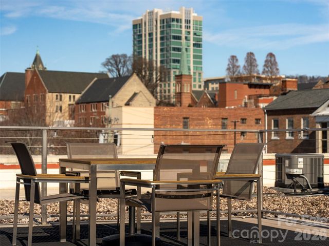 100 Coxe Avenue 408, Asheville, NC 28801