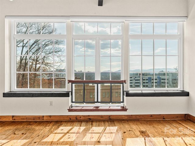 100 Coxe Avenue 408, Asheville, NC 28801