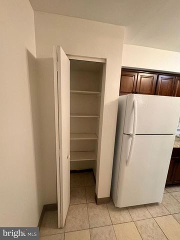 3228 SAYRE DR, Princeton, NJ 08540