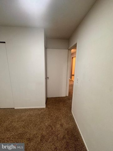 3228 SAYRE DR, Princeton, NJ 08540