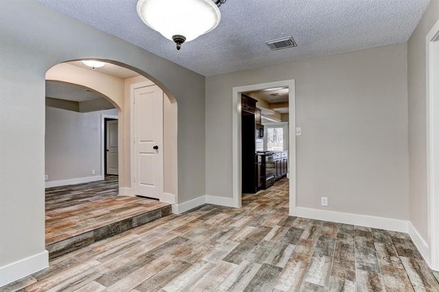 1827 Riverwood Trail, Spring, TX 77386