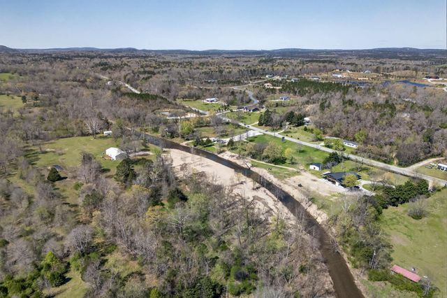 6766 Park Avenue, Fountain Lake, AR 71901